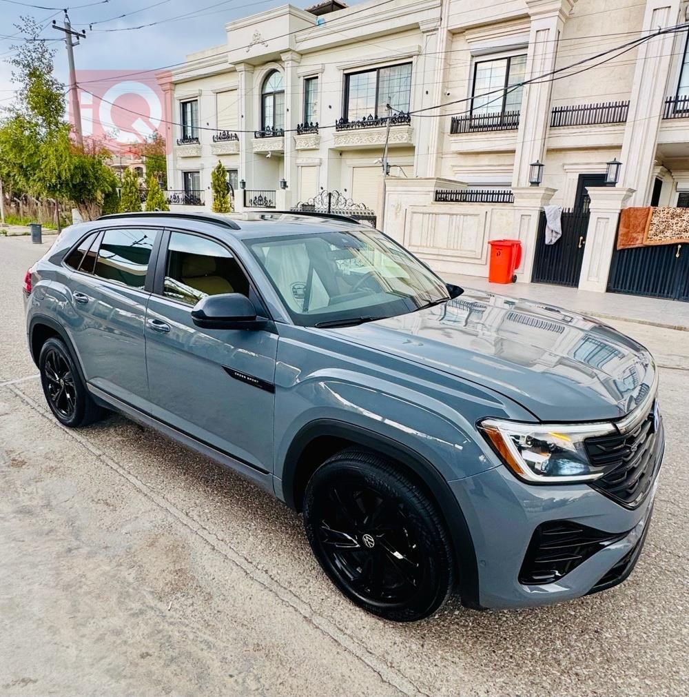 فولكسفاغن أطلس كروس سبورت